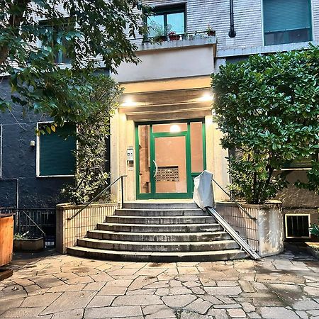 Sant'Ambrogio Charme Apartment Milánó Kültér fotó